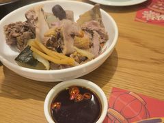 -顺风汤馆·广府粤菜(江宸天街店)