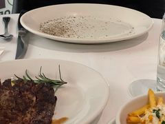-MORTON'S 莫尔顿牛排坊(北京丽晶酒店)