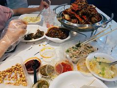 -凤凰路何眼镜香辣蟹(花果园店)