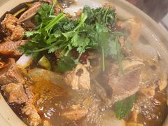 -沙胆彪炭炉牛杂煲(上海日月光广场店)