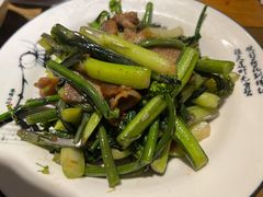 -黄泥岗·地道湖北菜(奥特莱斯店)