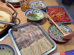 -洱火云南酸菜牛肉火锅(石景山当代商城店)