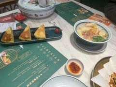 -悦得闲广式点心茶楼(蓝鲸世界店)