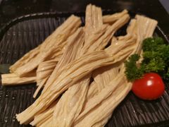 -锅季·捞王旗下小火锅(虹桥火车站店)