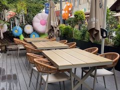 -芳草地西式融合餐厅(回龙窝店)