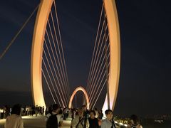 -南京眼步行桥