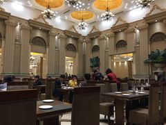 大堂-山明水秀大饭店