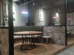 -叶派龙虾•招牌香辣蟹·海鲜(中海国际店)