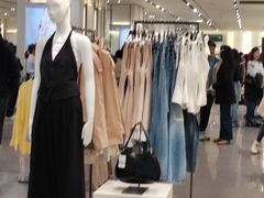 -ZARA(熙地港店)