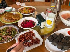 -芦茨金富饭庄·25年老字号·专做稻草鸡