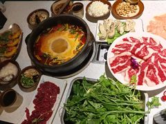 -贵府酸汤牛肉火锅·贵州老字号(飞山街店)