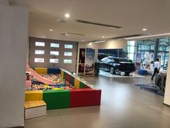 -成都华星西蒙上汽大众4S店(羊西线店)