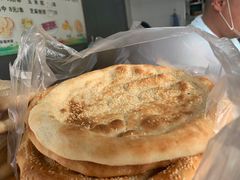 新疆烤馕-东伊顺(高银街店)