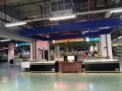 大堂-渔人湾码头海鲜市场负二楼