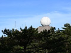 -黄山光明顶山庄