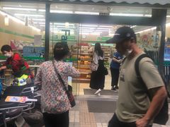 -全家便利店(长江南路站店)