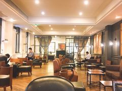 大堂-星巴克臻选(广州沙面店)