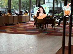 -奔驰上海利星(七宝店)