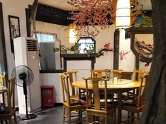 -偶屋里钵少爷(时代广场店)