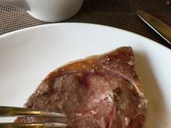 -大中华希尔顿酒店-念自助餐·嗨啤·小龙虾