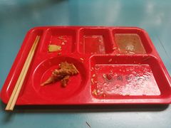 -同济大学本部学苑饮食广场