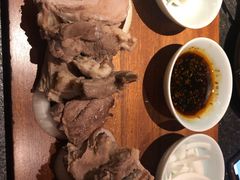 招牌海盐手抓-丝路金桃·新疆菜(徐汇店)