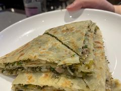 冷饭加肉麦饼-荣家小吃(紫阳街店)