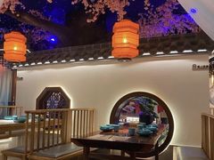 -荷塘秋月·本帮江浙菜(国权路店)