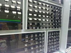 -Wisezone唯点穿耳打耳洞专业国际连锁品牌