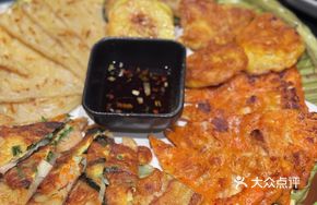 Pan-fried Pancake Platter