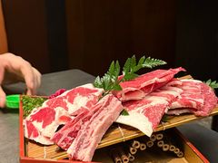 -铭牛烧肉·和牛海鲜自助(高新月牙湖店)