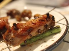 -喜悦小串丹东小黄牛海鲜烧烤大排档(民主广场店)