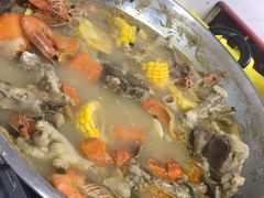 招牌海鲜骨煲-凤城康记饭店