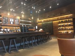 -星巴克臻选(广州高德置地秋广场店)