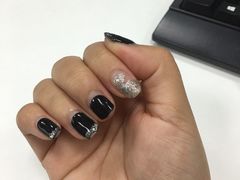 -MiuMiu日式美甲美睫工作室