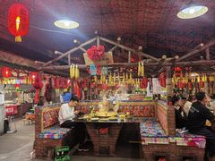 -鱼窝棚柴火铁锅炖(富山屯店)