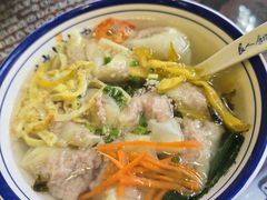 -长人馄饨铺(解放街店)