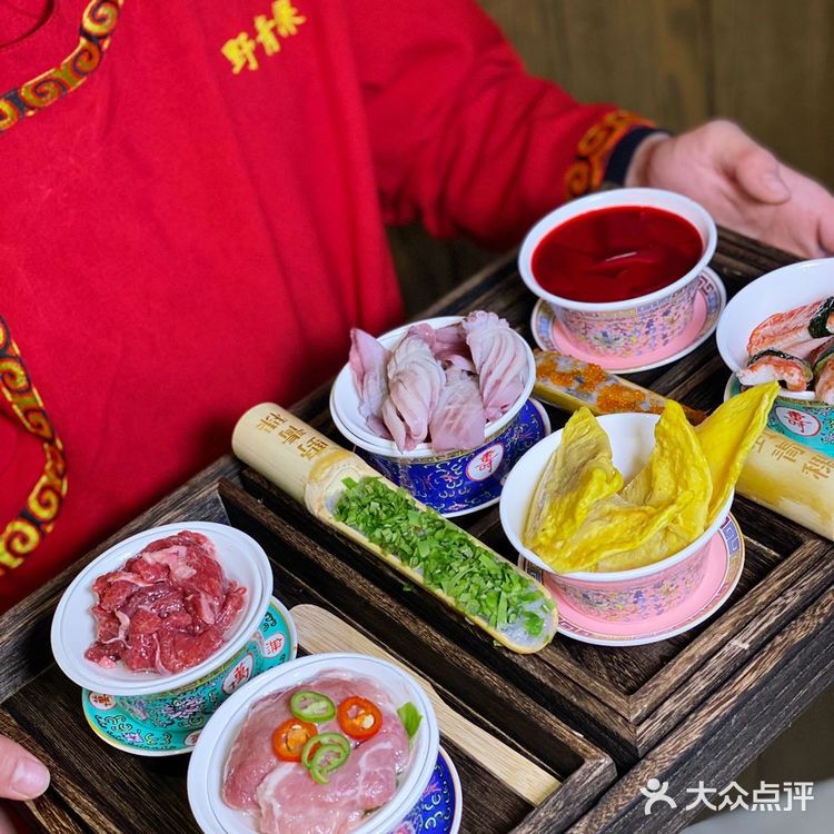 野青稞•牦牛火锅,打卡啦!