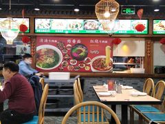 大堂-老边饺子馆(西站店)