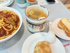 -汗腾格里·风味餐厅(新疆驻京办店)