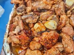 -老东镇啤酒屋海鲜加工·蒸汽海鲜·海鲜烧烤(台东店)