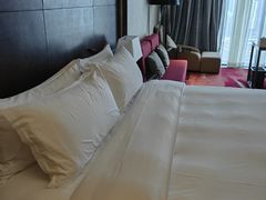 -广州天河希尔顿酒店