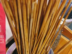 -佰人王串串香火锅(洋珠巷店)