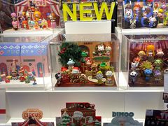 -泡泡玛特POPMART(崇文门国瑞城店)