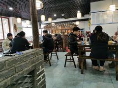 大堂-黄桷树曹家私房菜(江与城店)