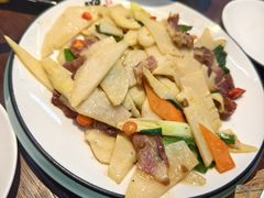 -民间瓦缸煨汤館(嵩山路店)