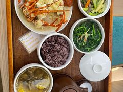 -雪梅月子中心(华侨城店)