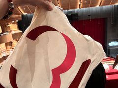 -交通银行前滩31演艺中心