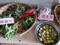 -庭苑美食中心·陈皮烧鹅·海鲜(台山店)