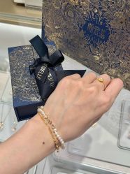 -潮宏基(万象城店)